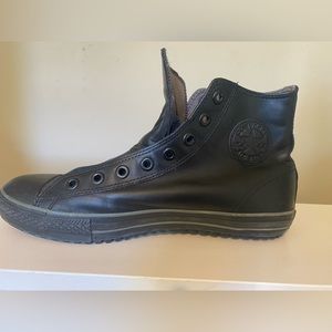 Black Leather Men’s Converse Sneakers
